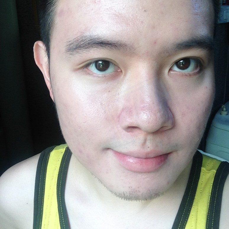 (that's me wearing the M Magic Cushion, it has slightly better coverage. Right?)