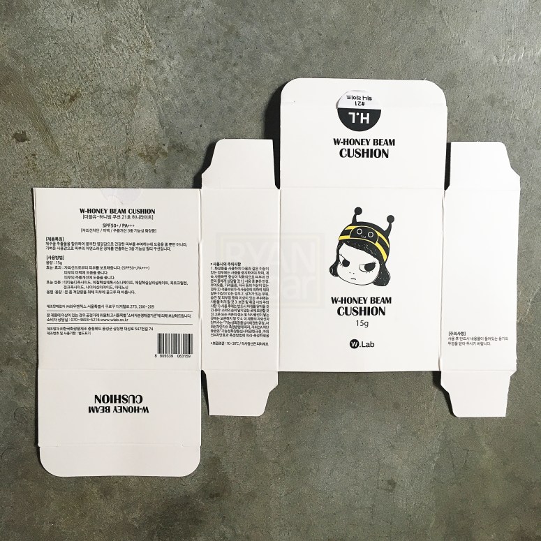 W.Lab W-Honey Beam Cushion 09