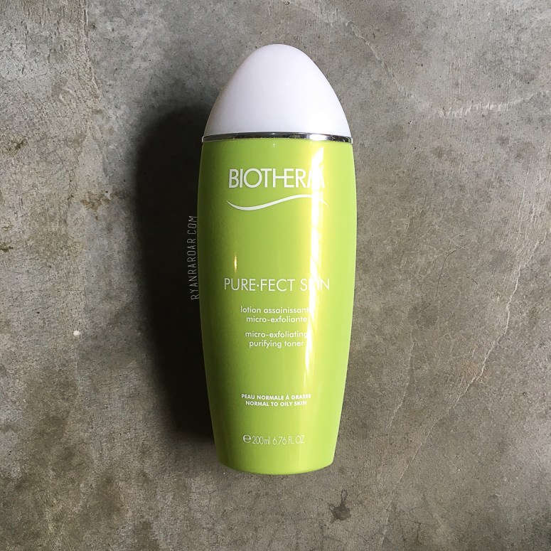 Biotherm Pure-Fect Skin Micro-exfoliating Purifying Toner 01