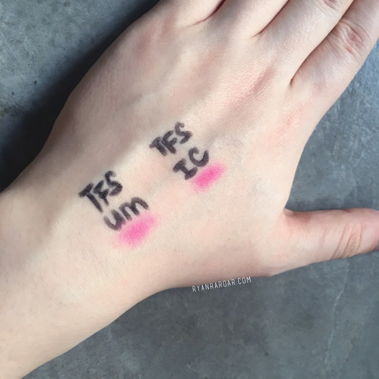 Thefaceshop CC Cushion Ultra Moist & Intense Cover - Swatch 01