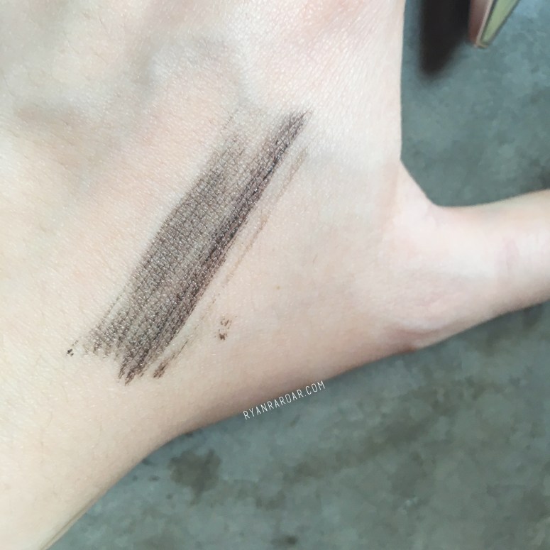 Benefit Gimme Brow 09