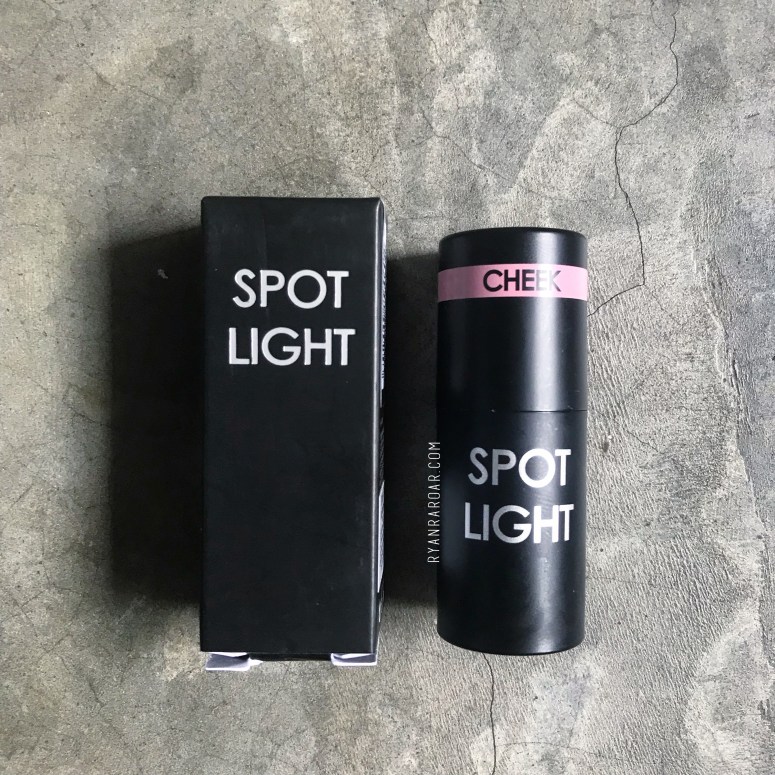 Spot Light 03